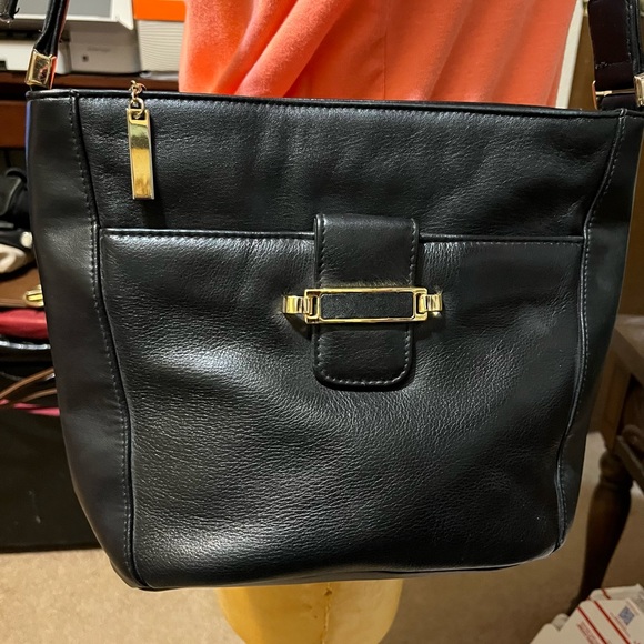 Giani Bernini Handbags - Giani Bernini black shoulder bag